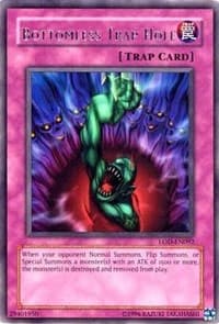 Bottomless Trap Hole